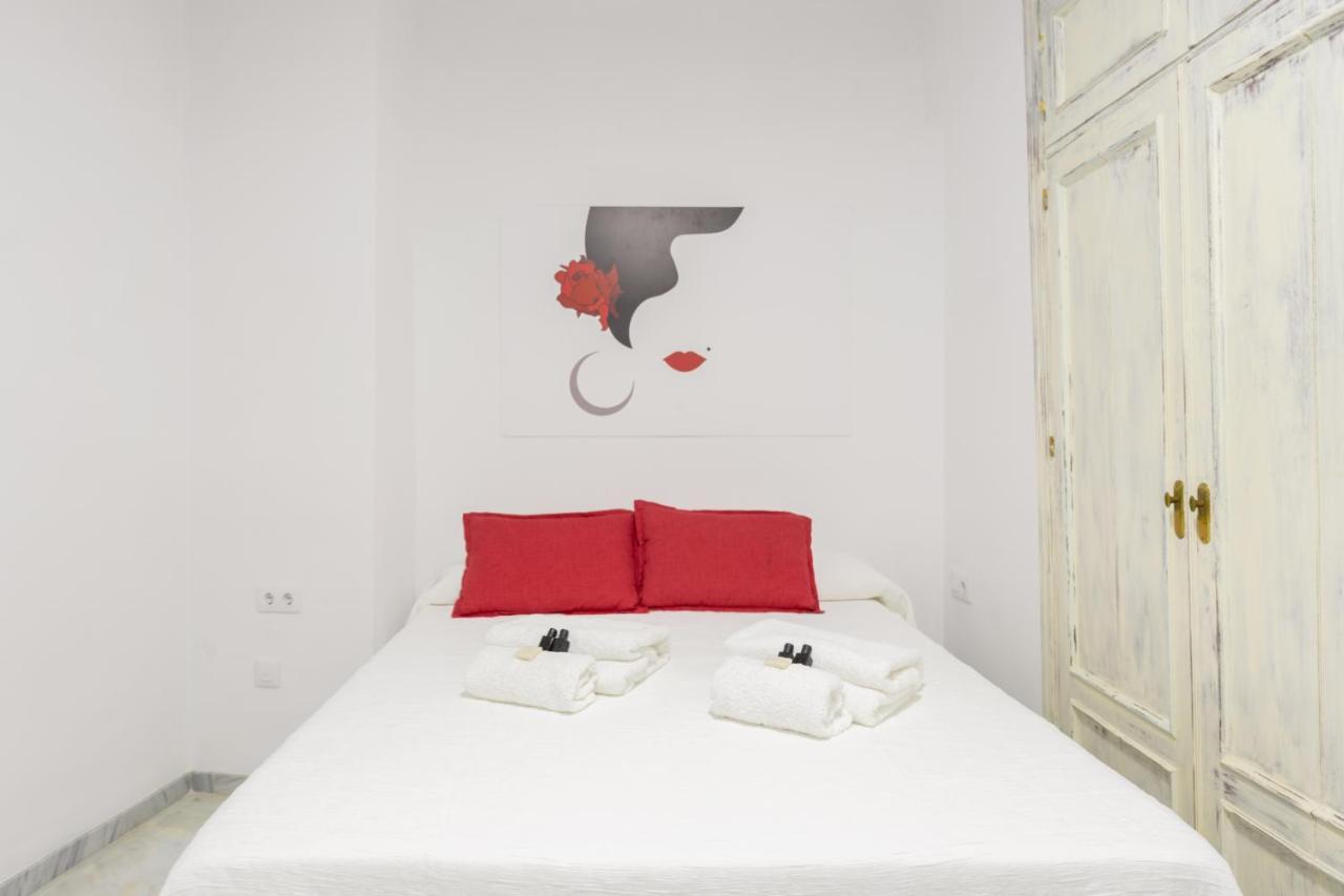 Guesthouse Room & Studio Seville La Flamenka 外观 照片